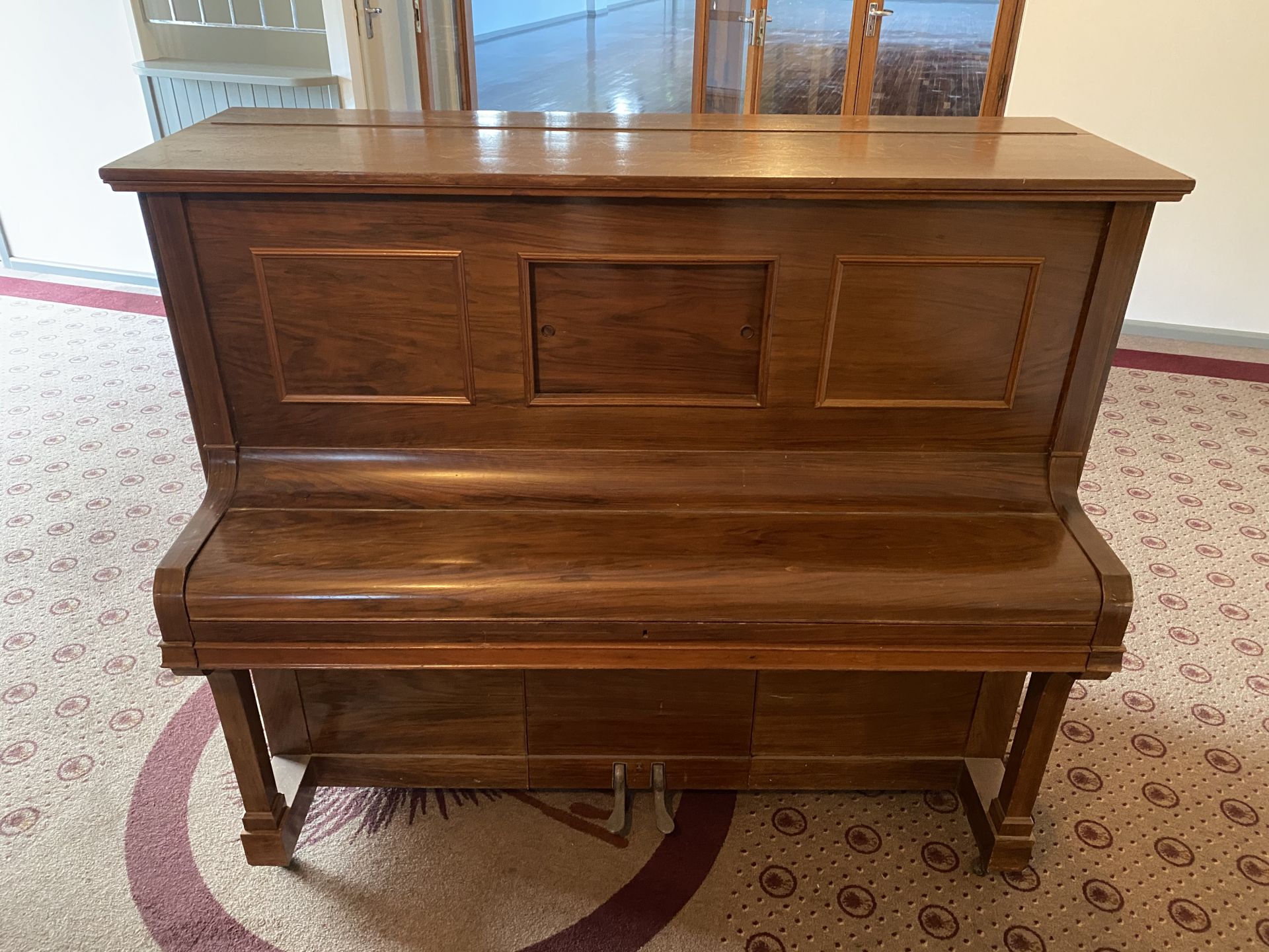 Lucindale Hall piano 2